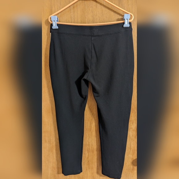 💥 5 for 25 💥 Calvin Klein performance cropped leggings size XL - Picture 2 of 6